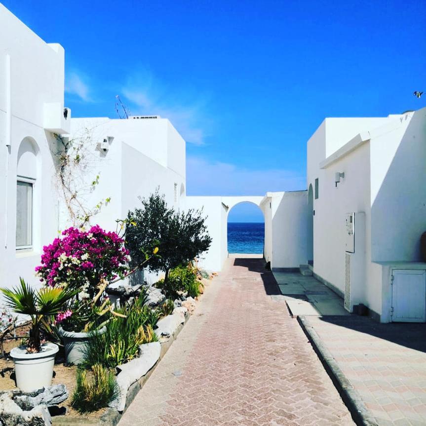 The Blue Gate Villa Masqat Buitenkant foto